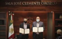 Firma UdeG convenio con Coursera para acceder a contenidos que complementan la formación profesional