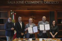 Firma UdeG acuerdo en materia de transferencia tecnológica