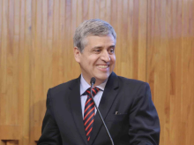 Doctor Héctor Raúl Solís Gadea